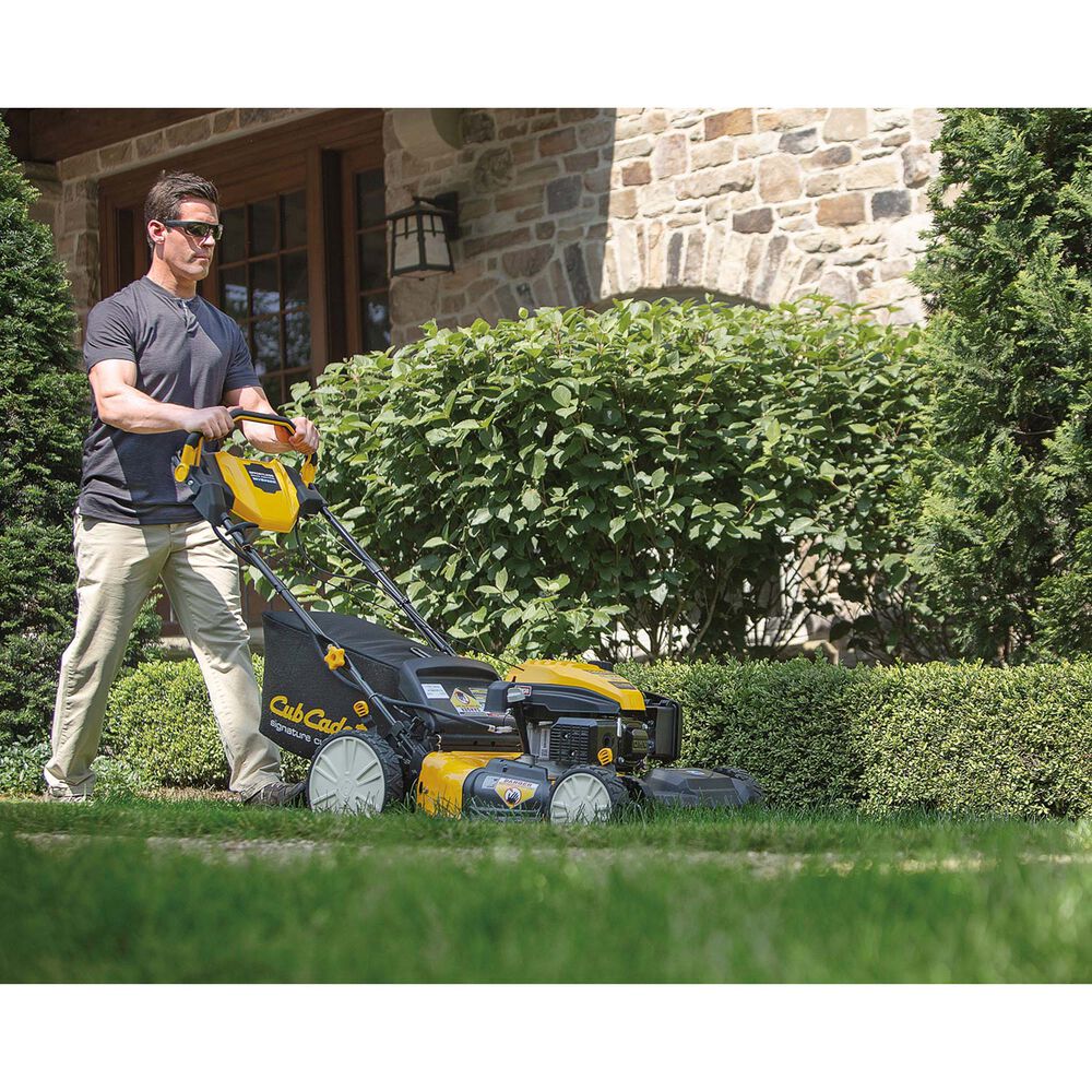Cub Cadet Self-Propelled SC300C 21" with 159cc Briggs engine - Walk Behind Mower