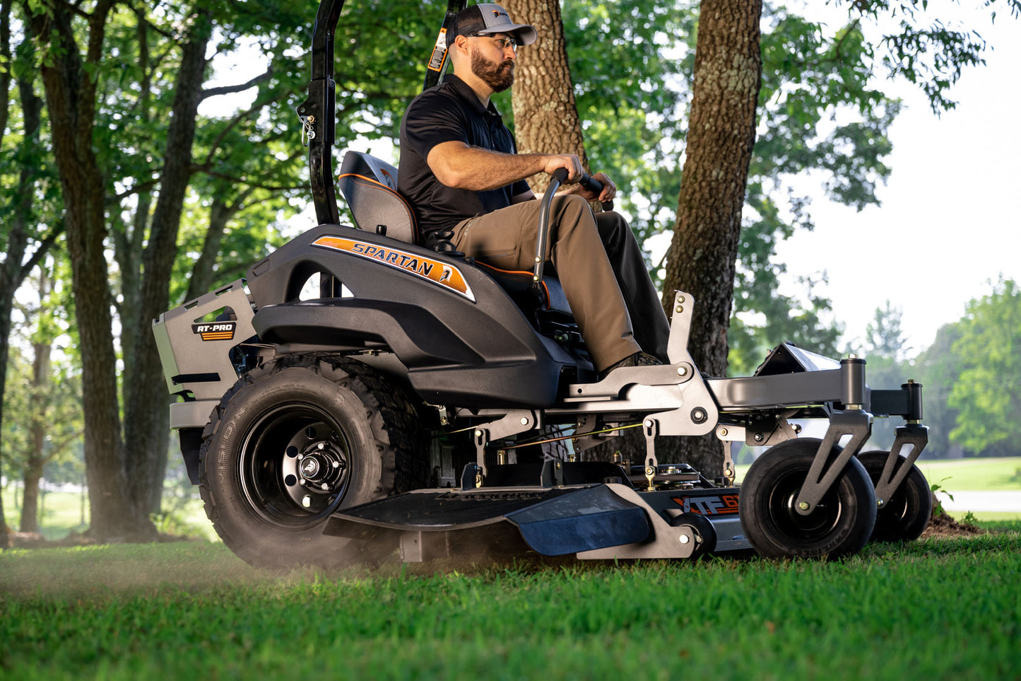 Spartan RT-PRO 54" COMMERCIAL ZERO-TURN MOWER W/ Briggs (27 HP) (SRPR154810BS)