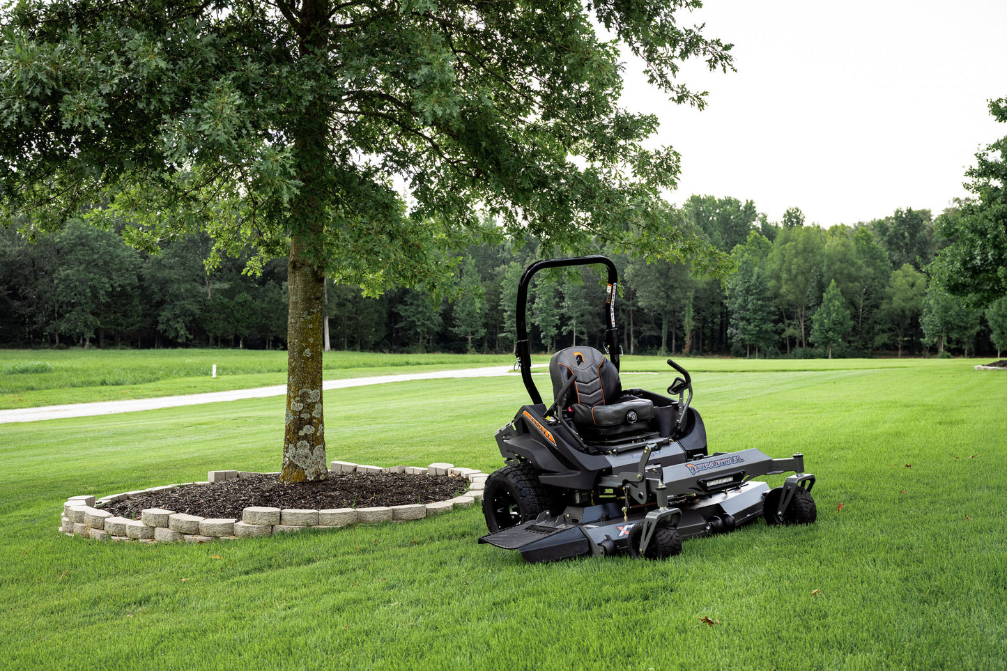 Spartan SRT-XDe 72" COMMERCIAL ZERO-TURN MOWER W/ Kawasaki (37 HP EFI) (SSXDE72993VE)