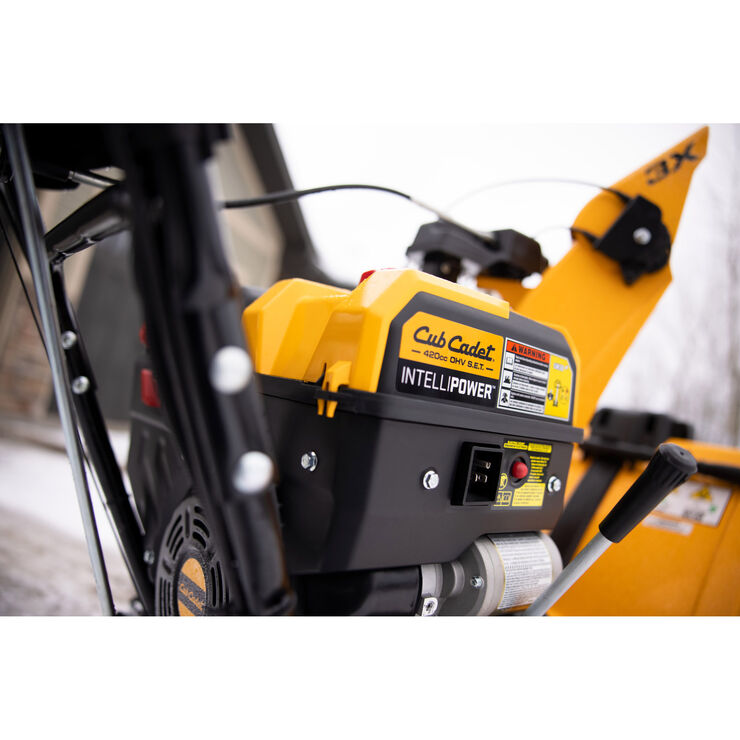 CUB CADET 3X® 30" TRAC IntelliPOWER® SNOW BLOWER (31AH7LVZB10)