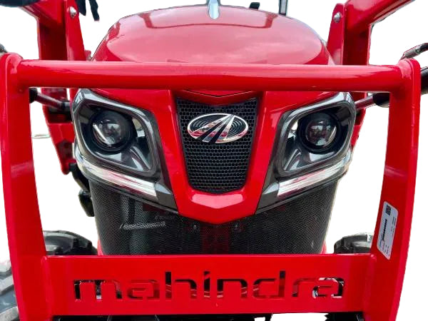 Mahindra 1123 4WD HST WITH LOADER