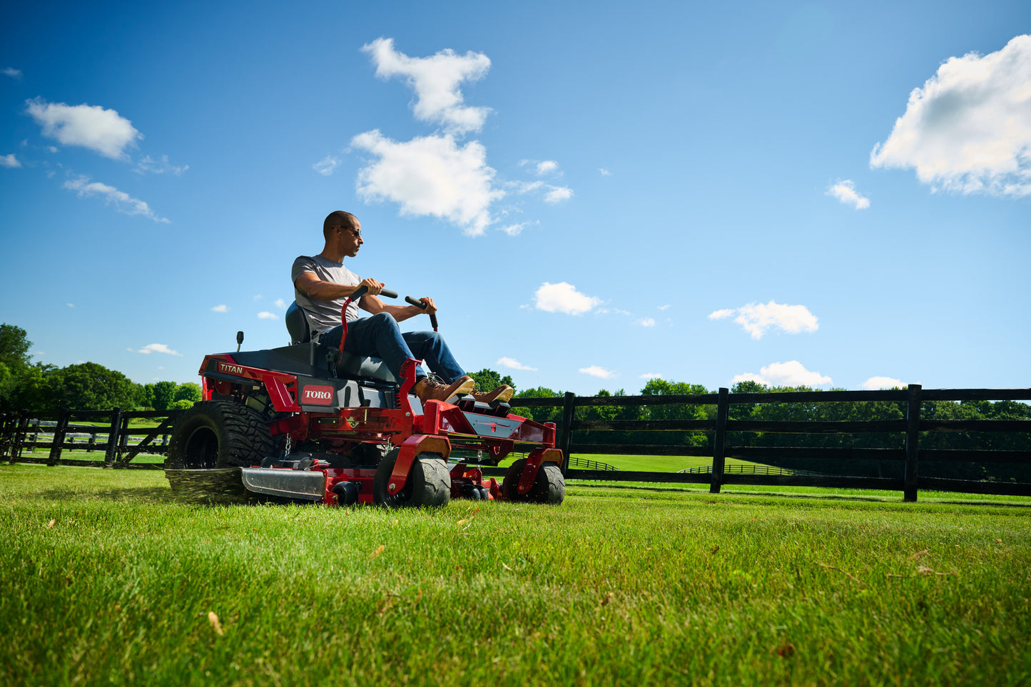 Toro Titan® MyRIDE® 54 in. Zero Turn Mower W/ Kohler (26HP) Model: 76511