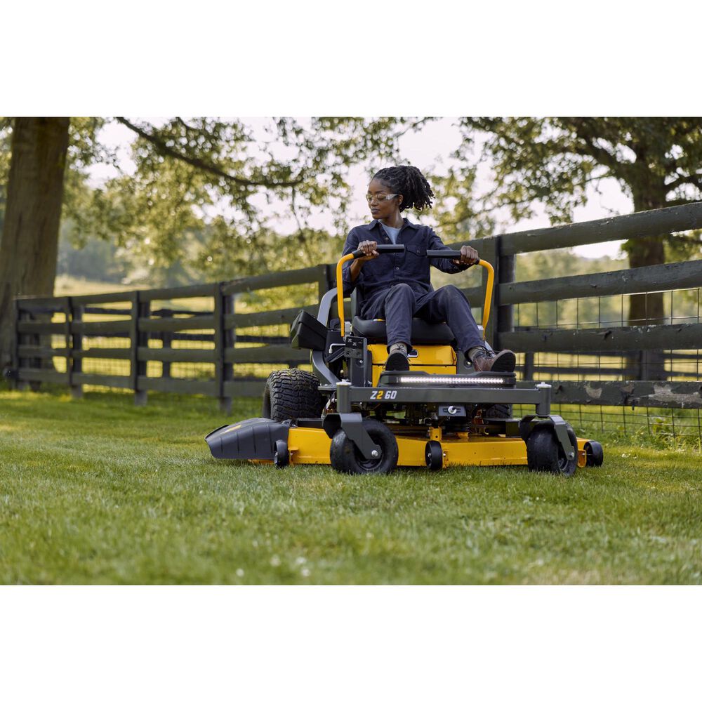 CUB CADET ULTIMA Z2 60 ZERO-TURN MOWER (17BIEAC5010)