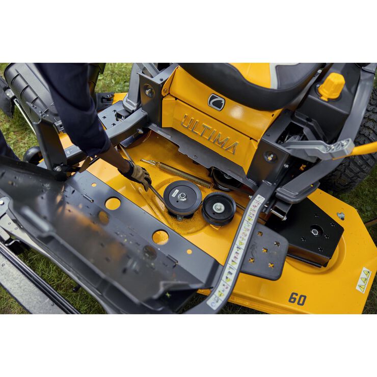 CUB CADET ULTIMA Z2 60 ZERO-TURN MOWER (17BIEAC5010)