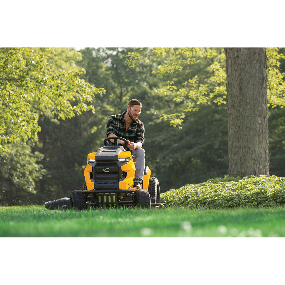 CUB CADET XT1 ST54 54" RESIDENTIAL RIDING MOWER (13AQA2TMA10)